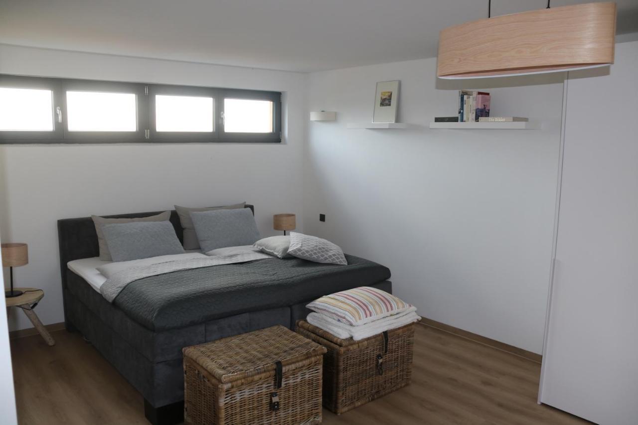 Moderne Barrierefreie Wohnung Auf Dem Land Bei Neuruppin Lichtenberg  ภายนอก รูปภาพ